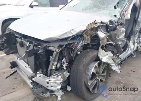 2025 Toyota Highlander Xle z USA, uszkodzony, nr VIN 5TDKDRBH1SS588057